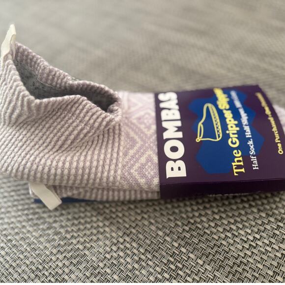 BOMBAS x ANTHRO NWT Diamond Fairisle Gripper Slippers Lavendar Lilac L (12-14) - Picture 2 of 4